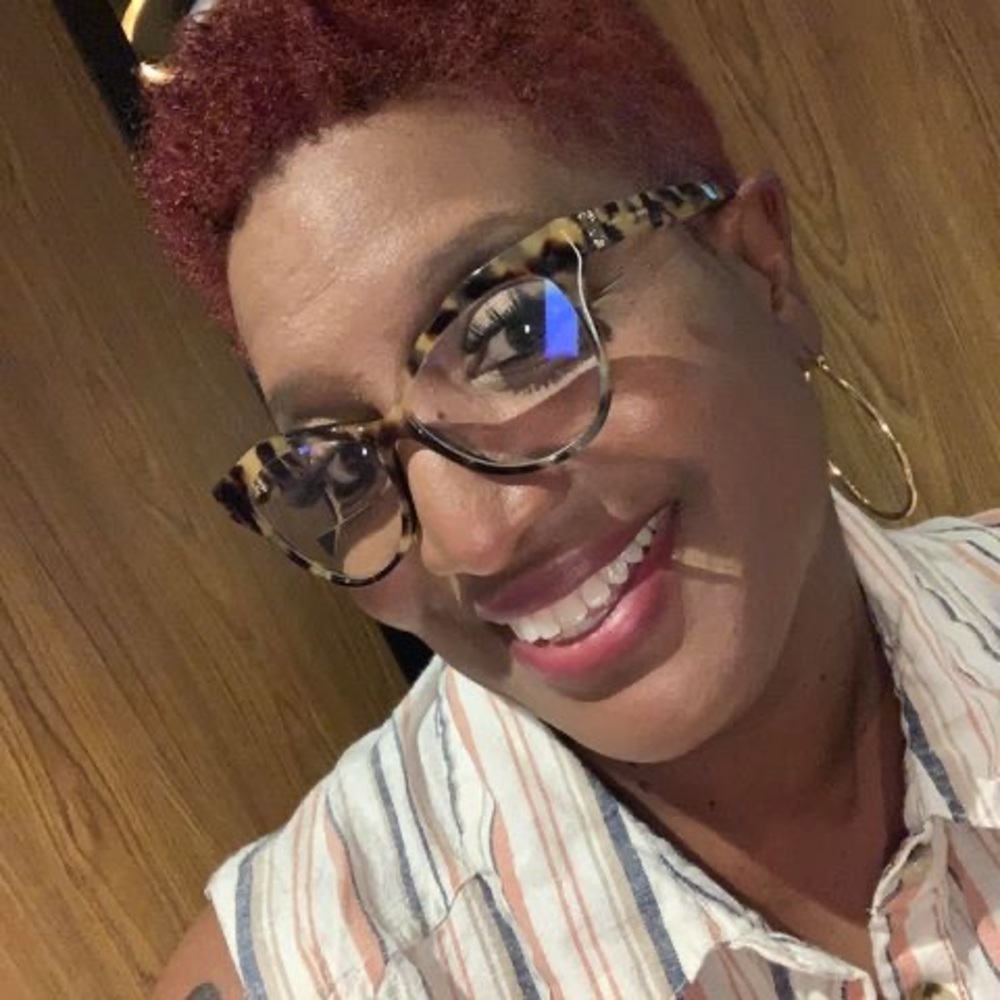 Meet your Posher, Carona